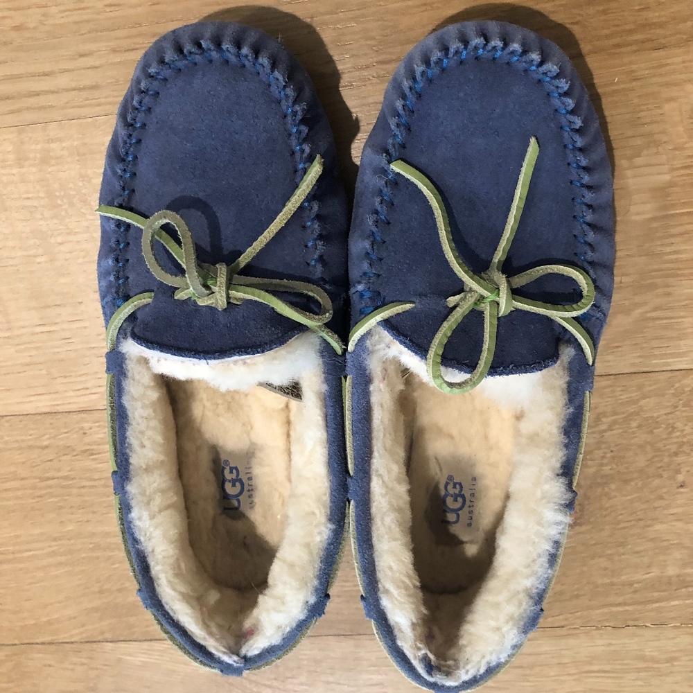 Ugg slippers GIRLS